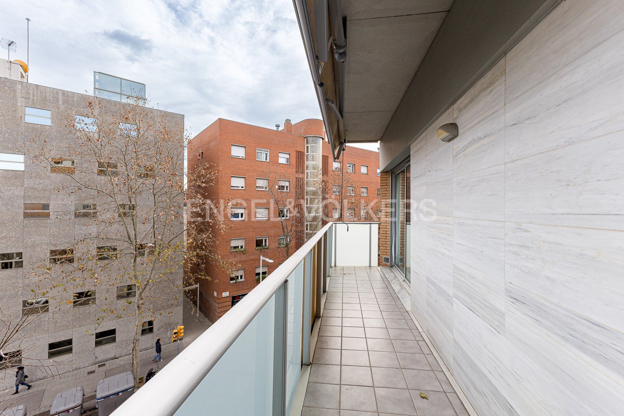 Vista exterior de Apartament en venda en  Barcelona Capital amb Aire condicionat, Calefacció i Jardí privat
