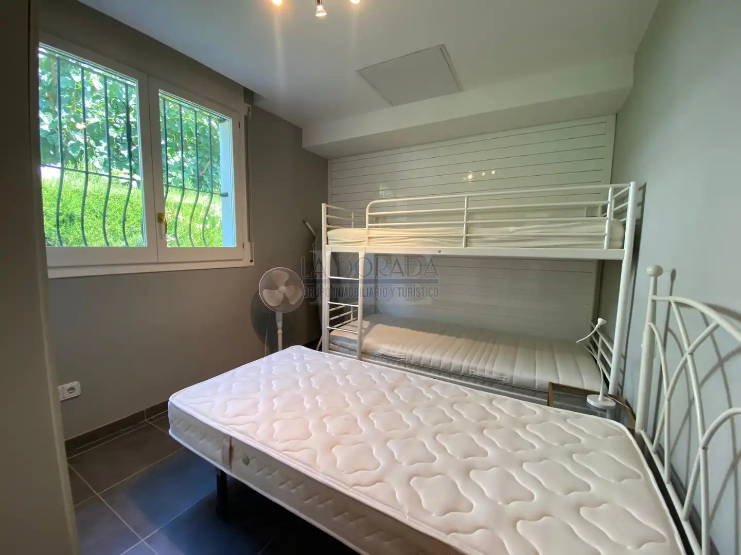 Schlafzimmer von Haus oder Chalet zum Verkauf in Cambrils mit Privatgarten, Terrasse und Abstellraum