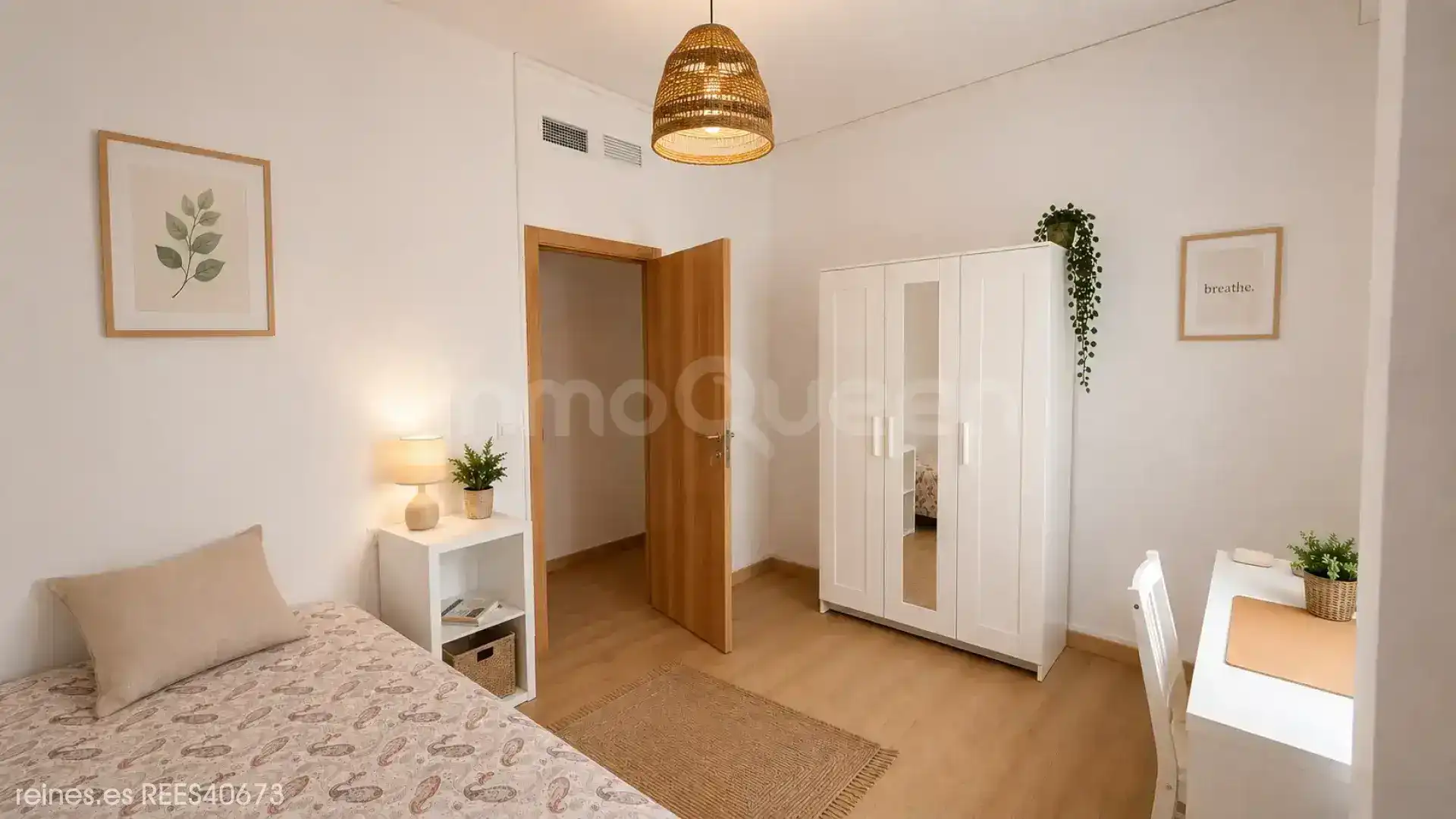 Bedroom of Flat for rent in Zaragoza  with Heating, Terrace and Furnished