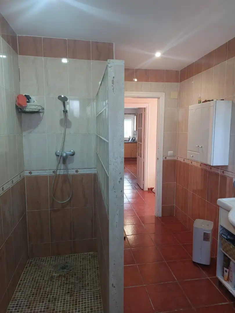 Bathroom of Houses for sale in Planes  with Air Conditioner, Private garden and Swimming Pool