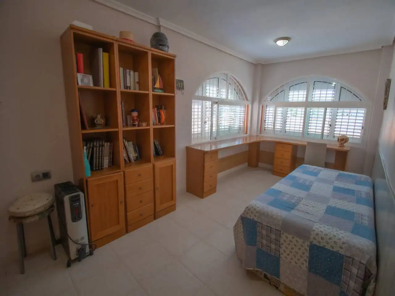 Dormitori de Casa o xalet en venda en Oropesa del Mar / Orpesa amb Jardí privat, Terrassa i Piscina