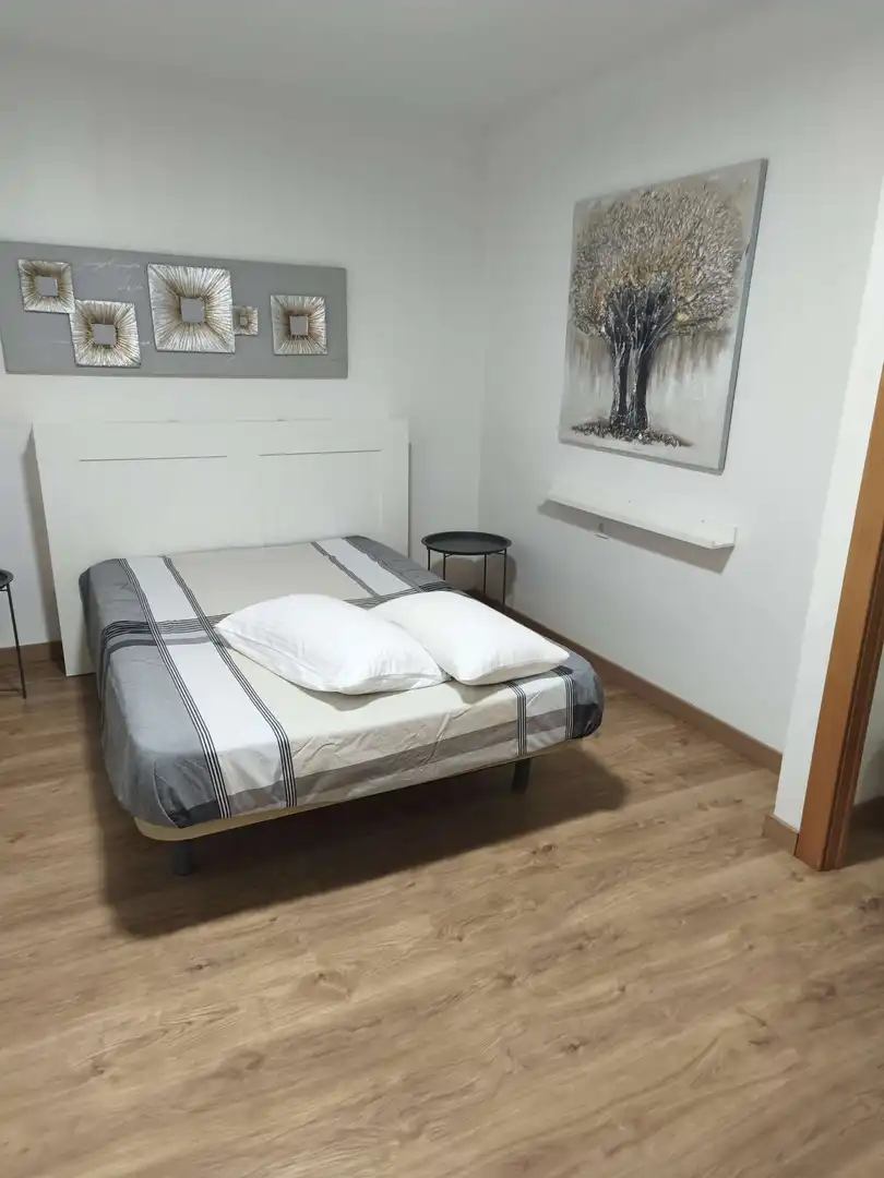 Dormitori de Apartament per a compartir en Terrassa amb Aire condicionat, Calefacció i Terrassa