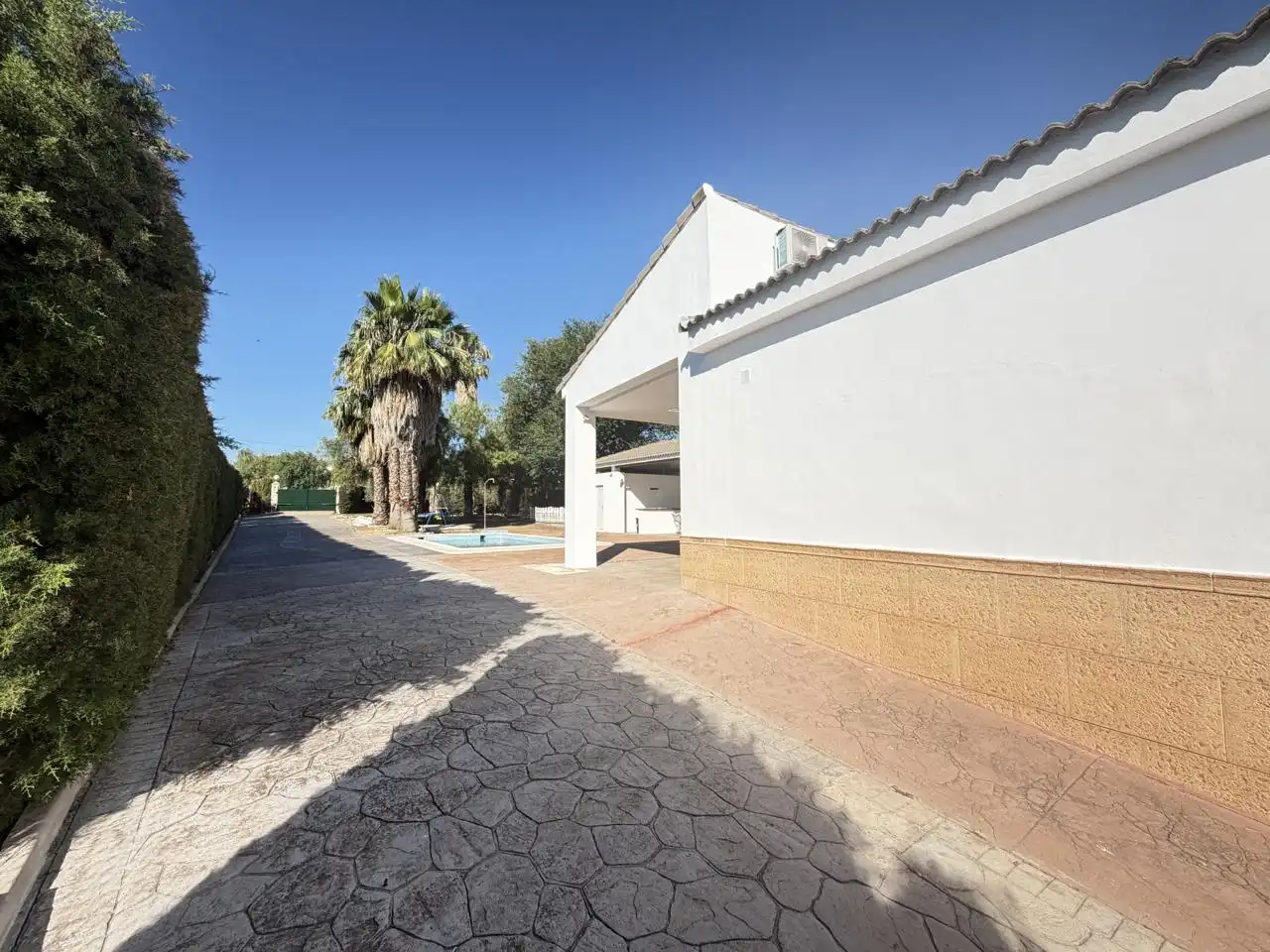 Exterior view of Houses for sale in Almendralejo