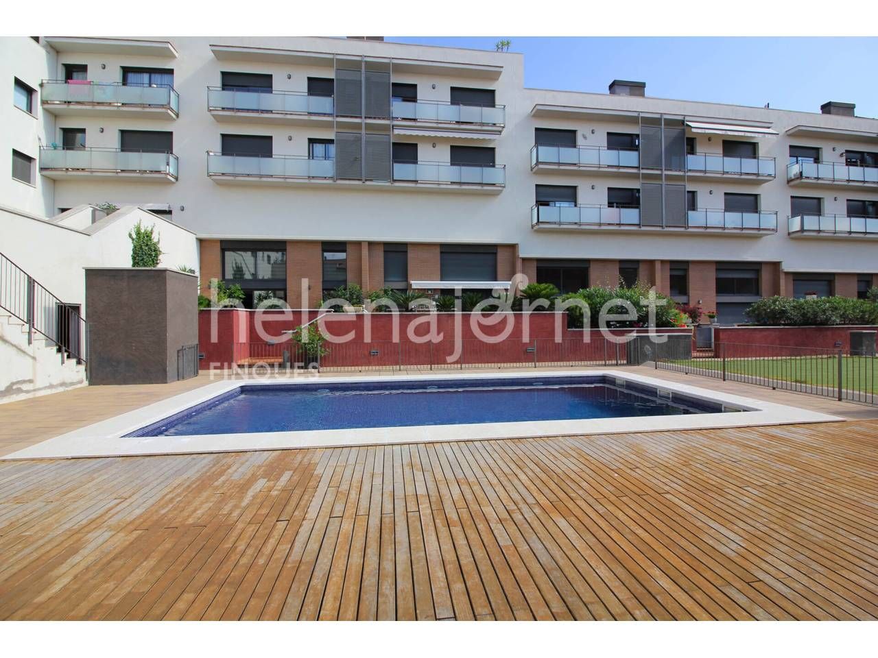 Swimming pool of Flat for sale in Sant Feliu de Guíxols  with Air Conditioner, Heating and Terrace