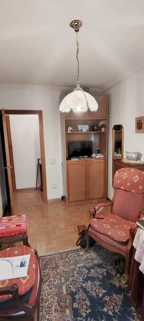 Dormitori de Pis en venda en Salamanca amb Calefacció, Parquet i Terrassa