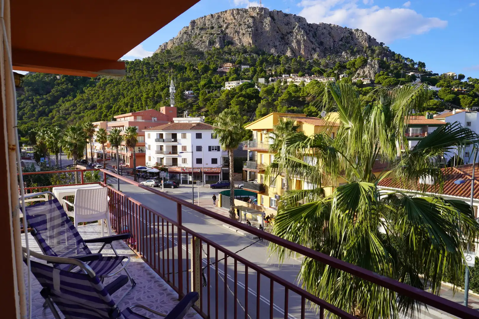 Terraza de Piso en venta en L'Estartit con Aire acondicionado y Balcón