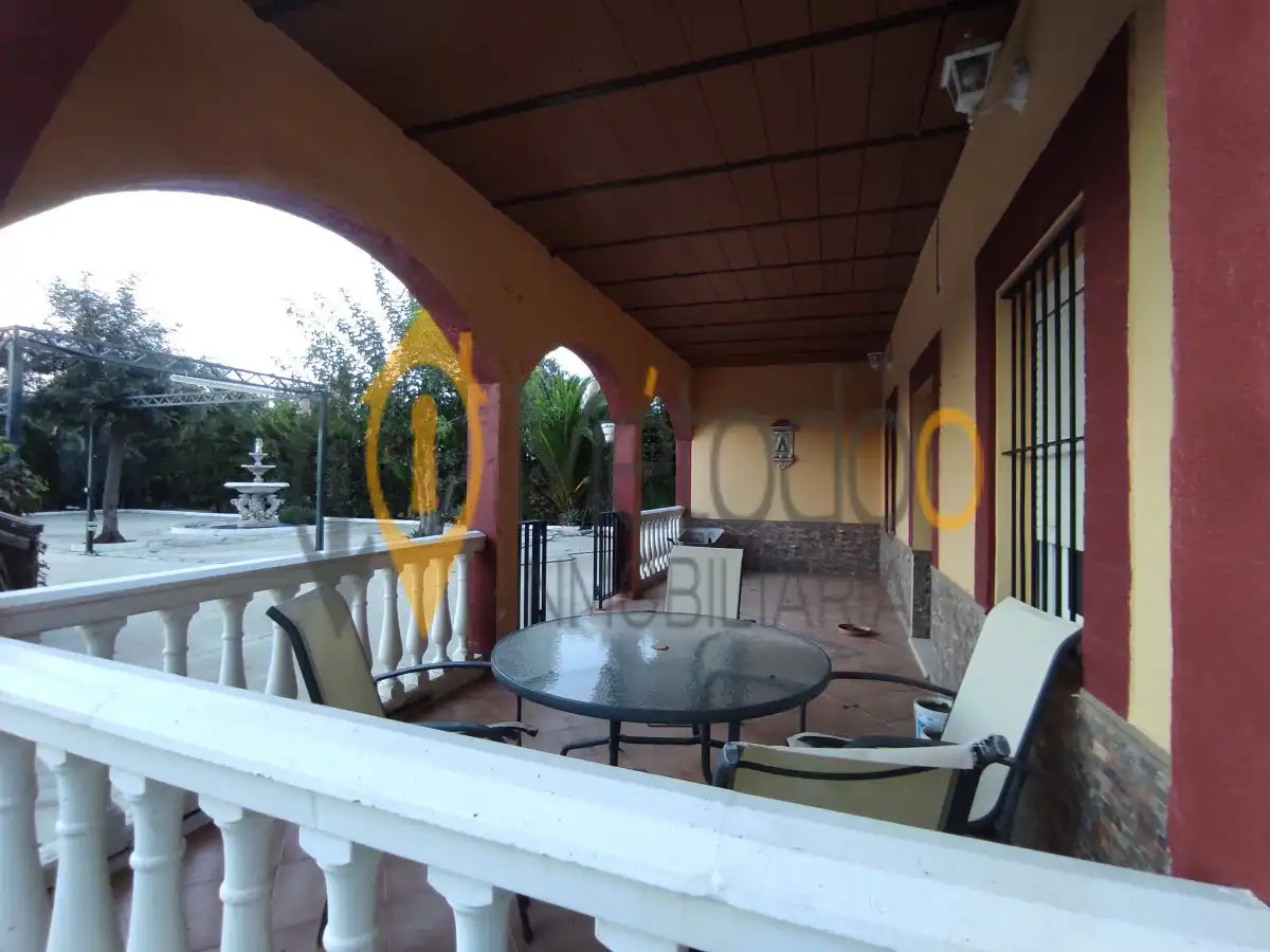 Casa o chalet en venta en Carmona, Carmona