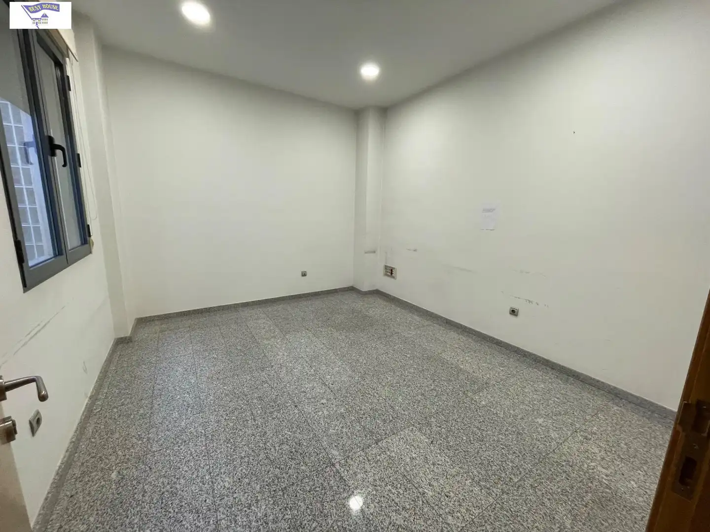 Bureau avec ascenseur à louer à Centro, imagen 12