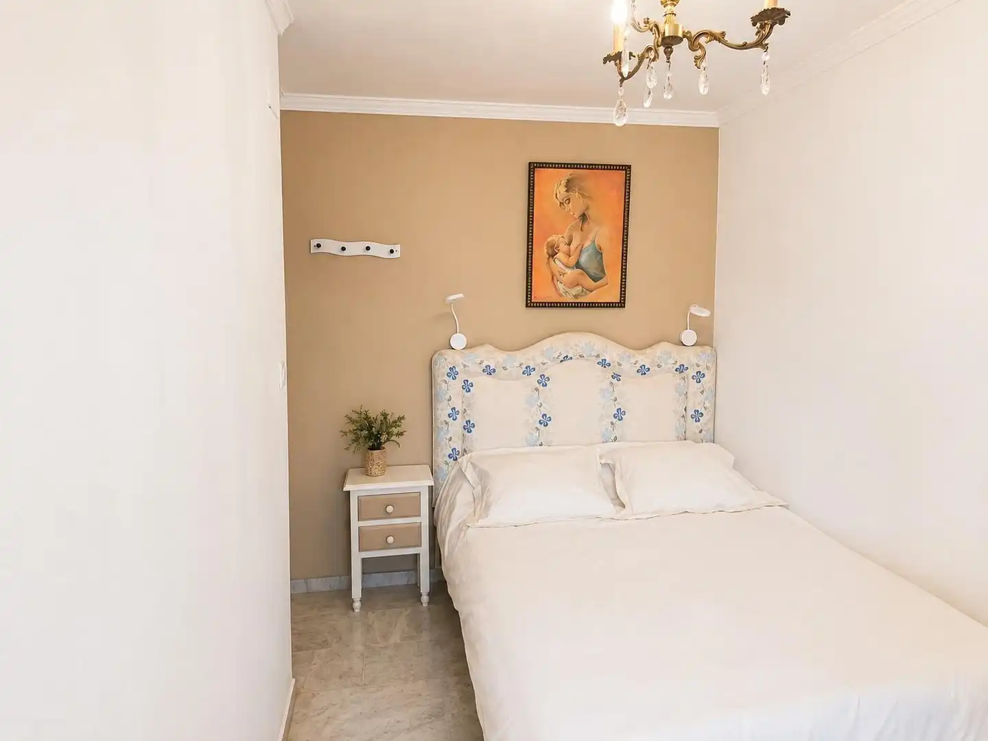Dormitori de Apartament en venda en Marbella amb Aire condicionat, Terrassa i Traster