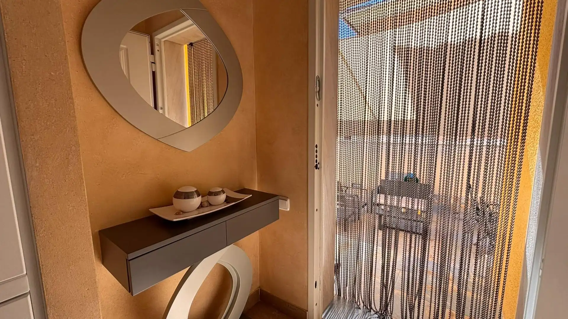 Detached house with terrace for sale in Calle Calle Naranjo de Bulnes, imagen 14