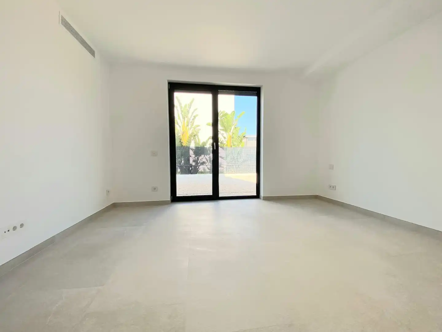 Vista exterior de Casa o xalet en venda en Campos amb Aire condicionat, Calefacció i Jardí privat