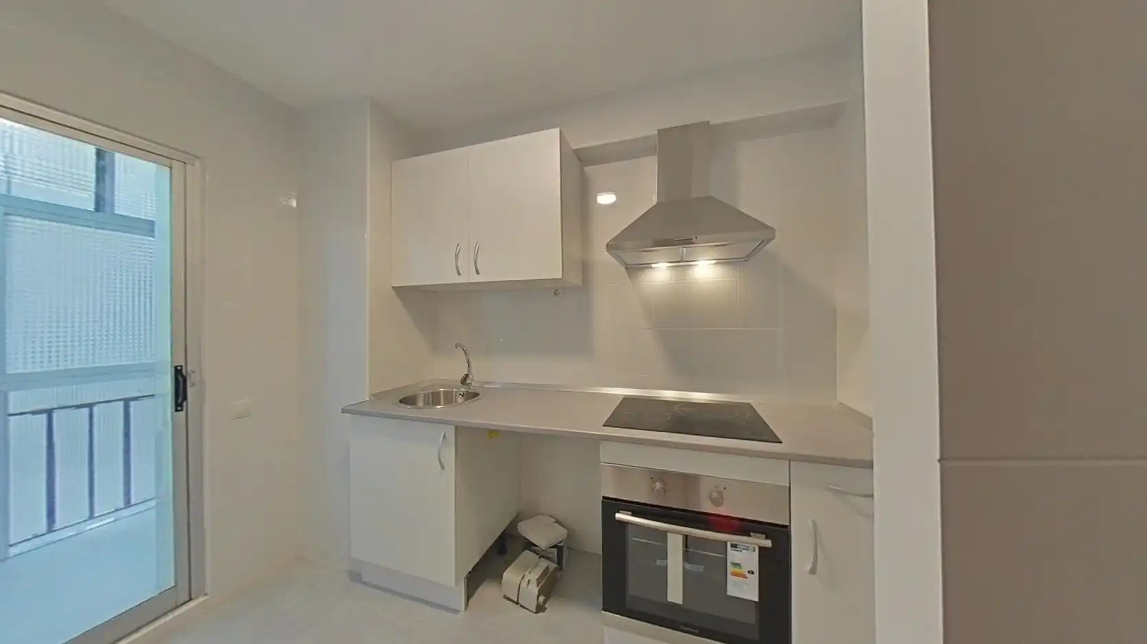 Kitchen of Flat for sale in Móstoles  with Heating, Terrace and Oven