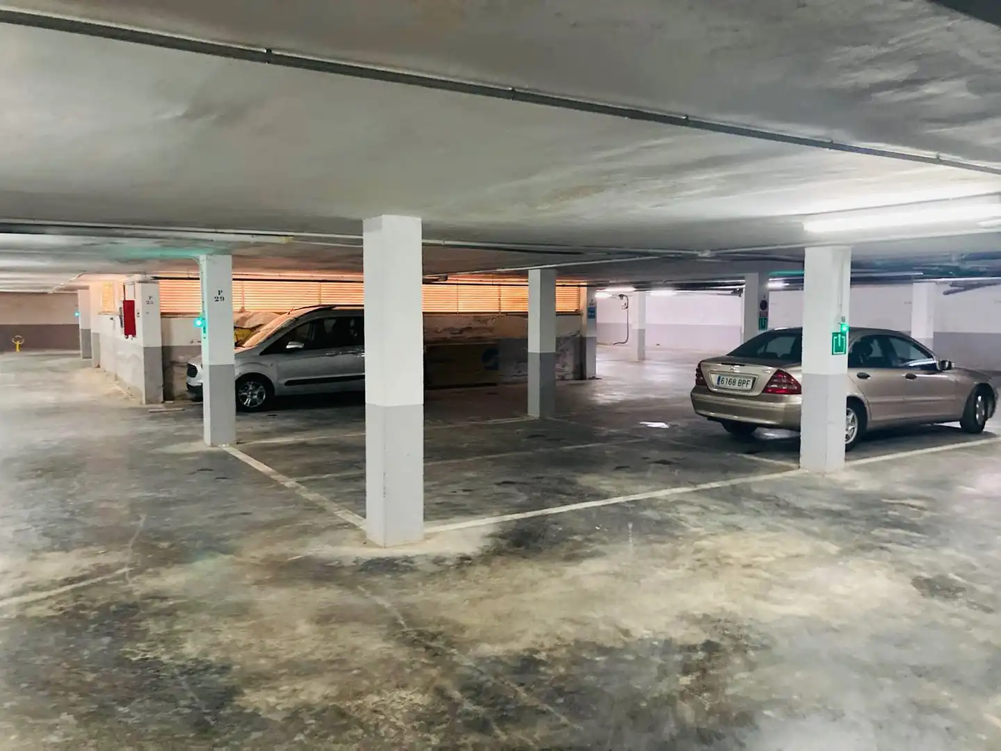 Parkplatz von Garage zum Verkauf in Dénia