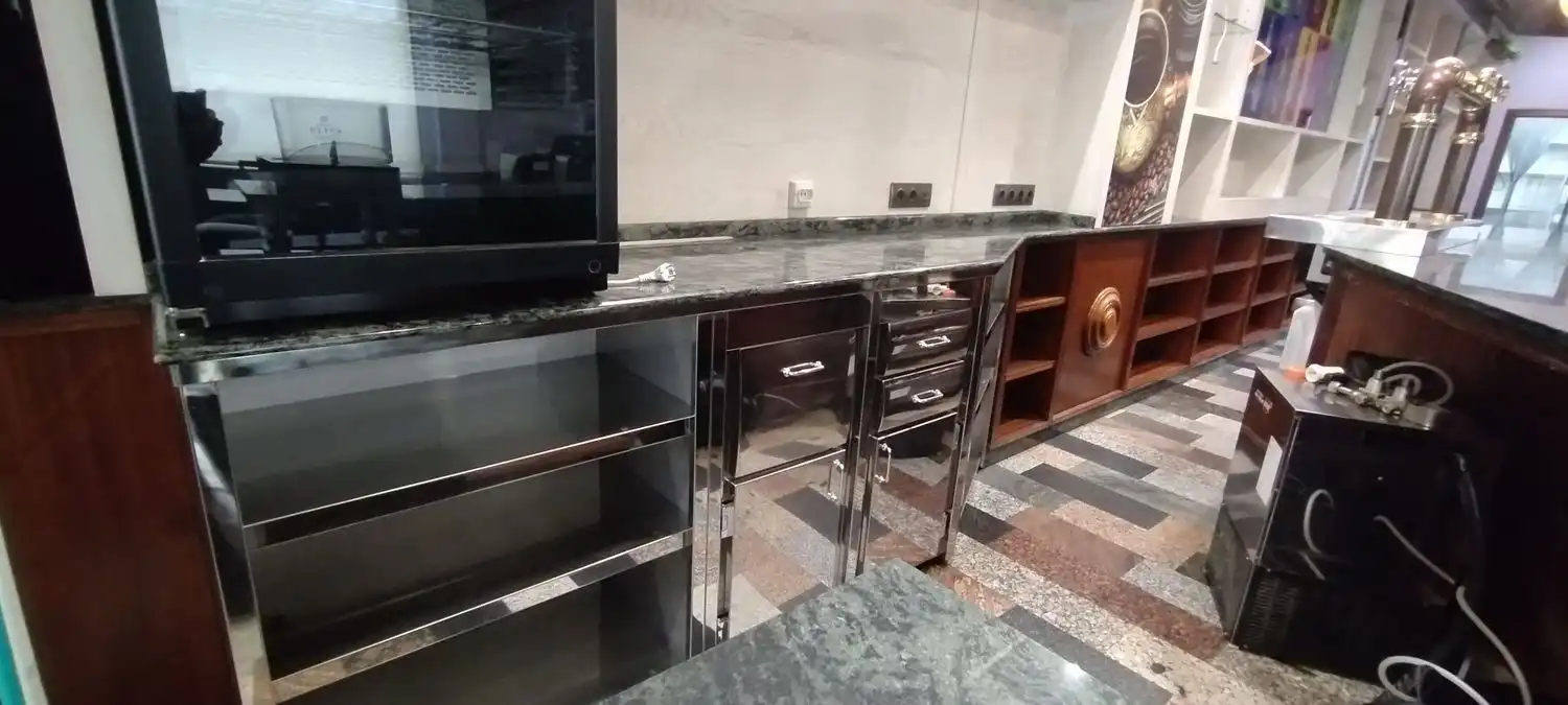 Local comercial en venta en Calle Torrente Ballester, imagen 9