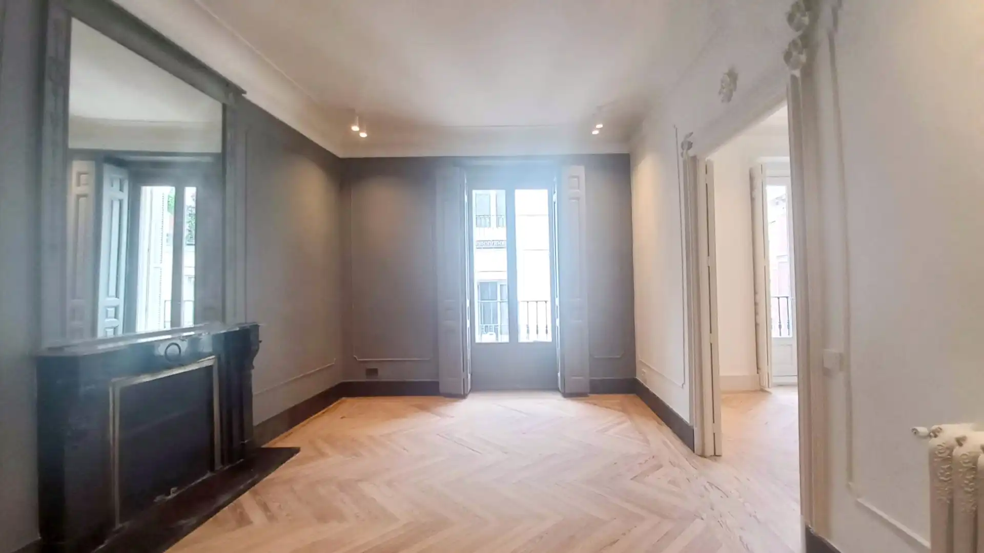Wohnung zur Miete in Madrid mit Klimaanlage, Heizung und Parkett