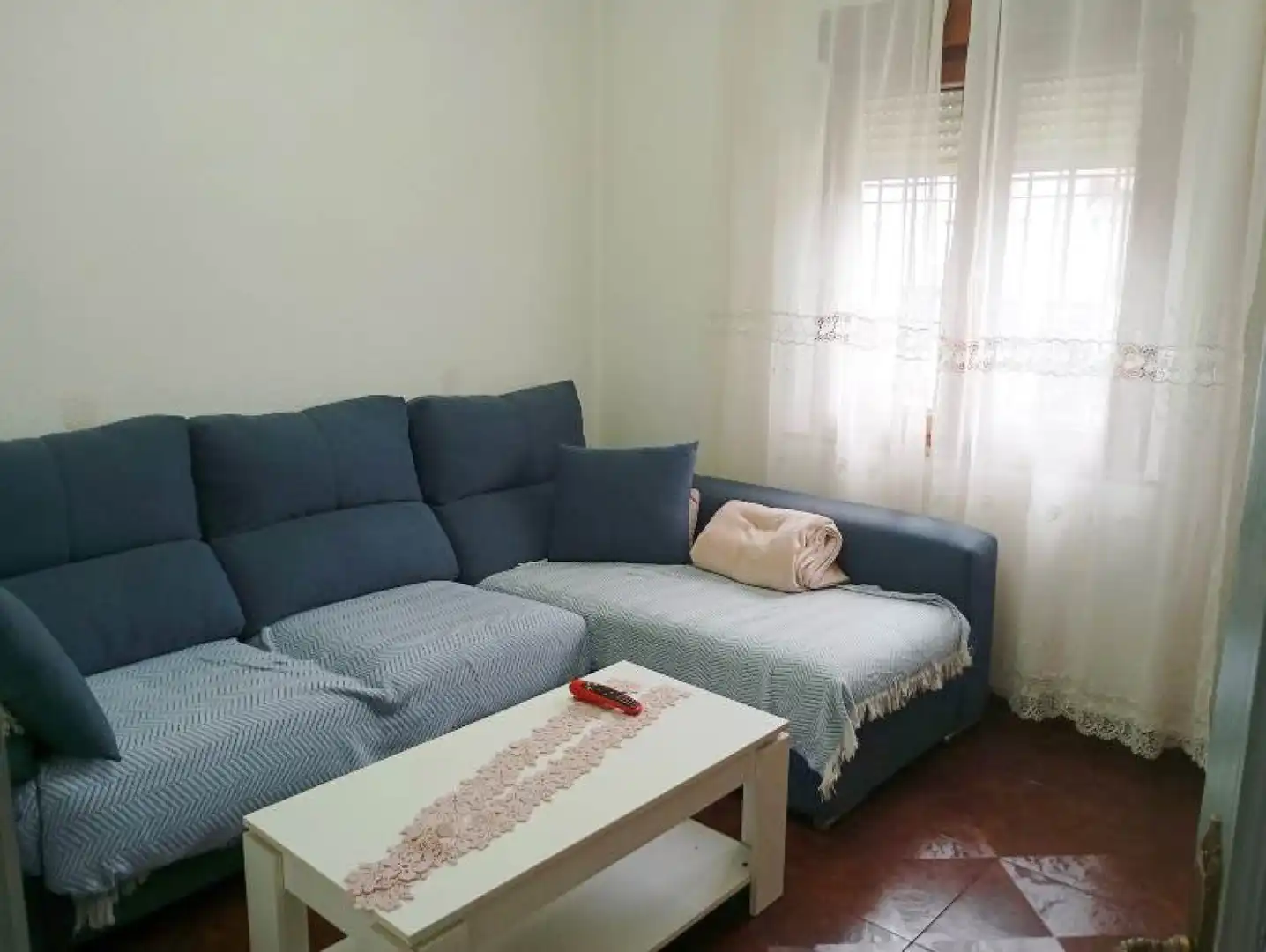 Sala de estar de Casa o chalet en venta en Los Corrales de Buelna  con Calefacción, Jardín privado y Terraza