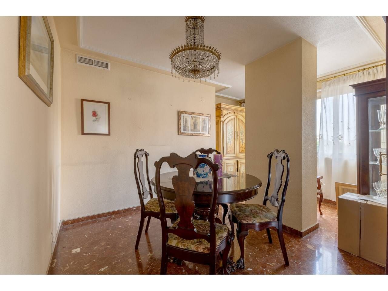Comedor de Piso en venta en  Valencia Capital con Aire acondicionado y Balcón