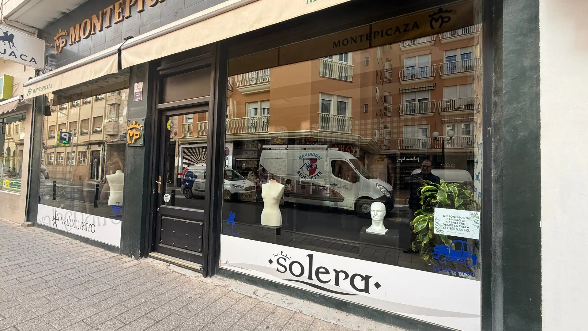 Local de alquiler en Albacete con Aire acondicionado, Calefacción y Parquet