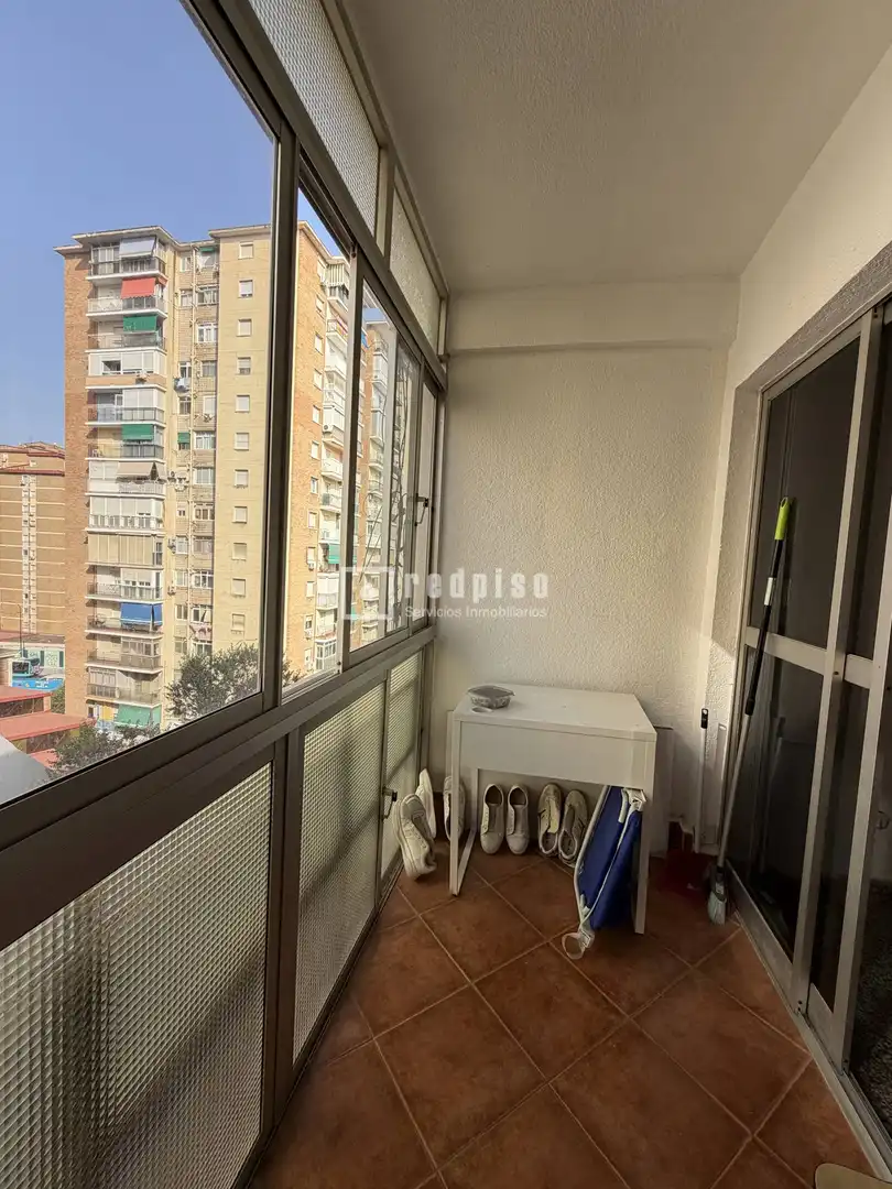 Piso de alquiler en Parque Ayala - Jardín de la Abadía - Huelín