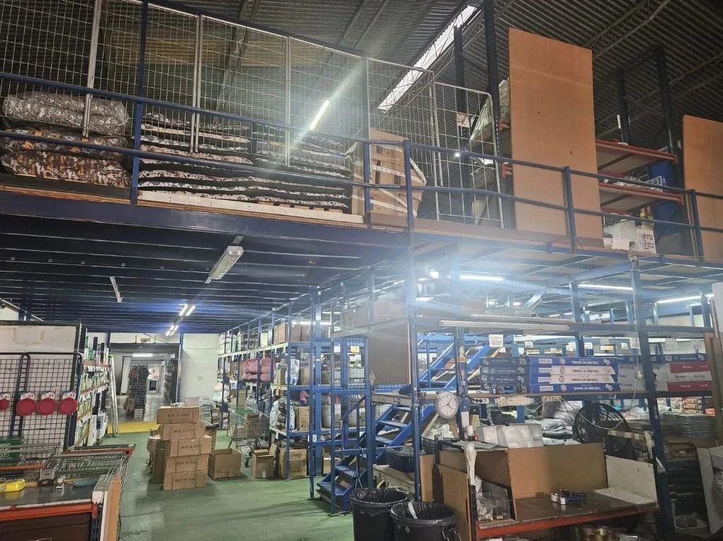 Industrial buildings for sale in  Sevilla Capital