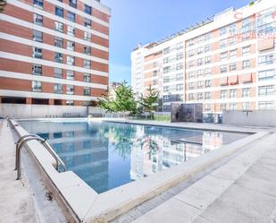 Swimming pool of Attic to rent in  Madrid Capital  with Air Conditioner, Heating and Parquet flooring