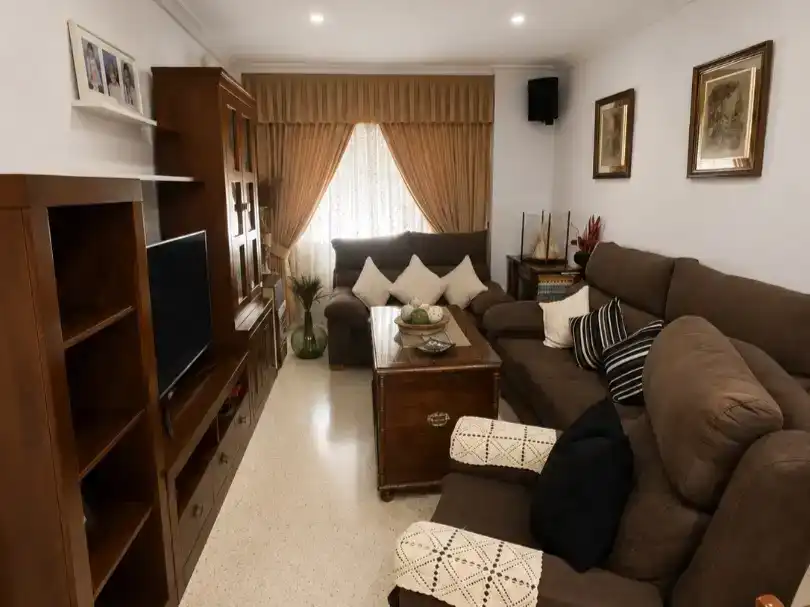 Sala d'estar de Pis en venda en La Rinconada amb Aire condicionat i Traster
