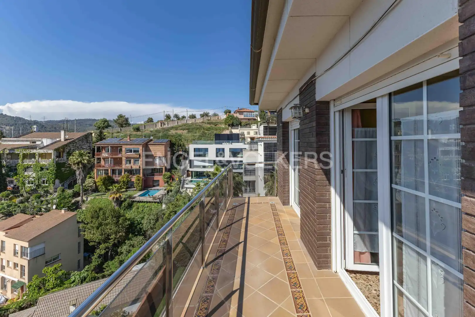 Terraza de Casa o chalet en venta en Esplugues de Llobregat con Aire acondicionado, Calefacción y Jardín privado