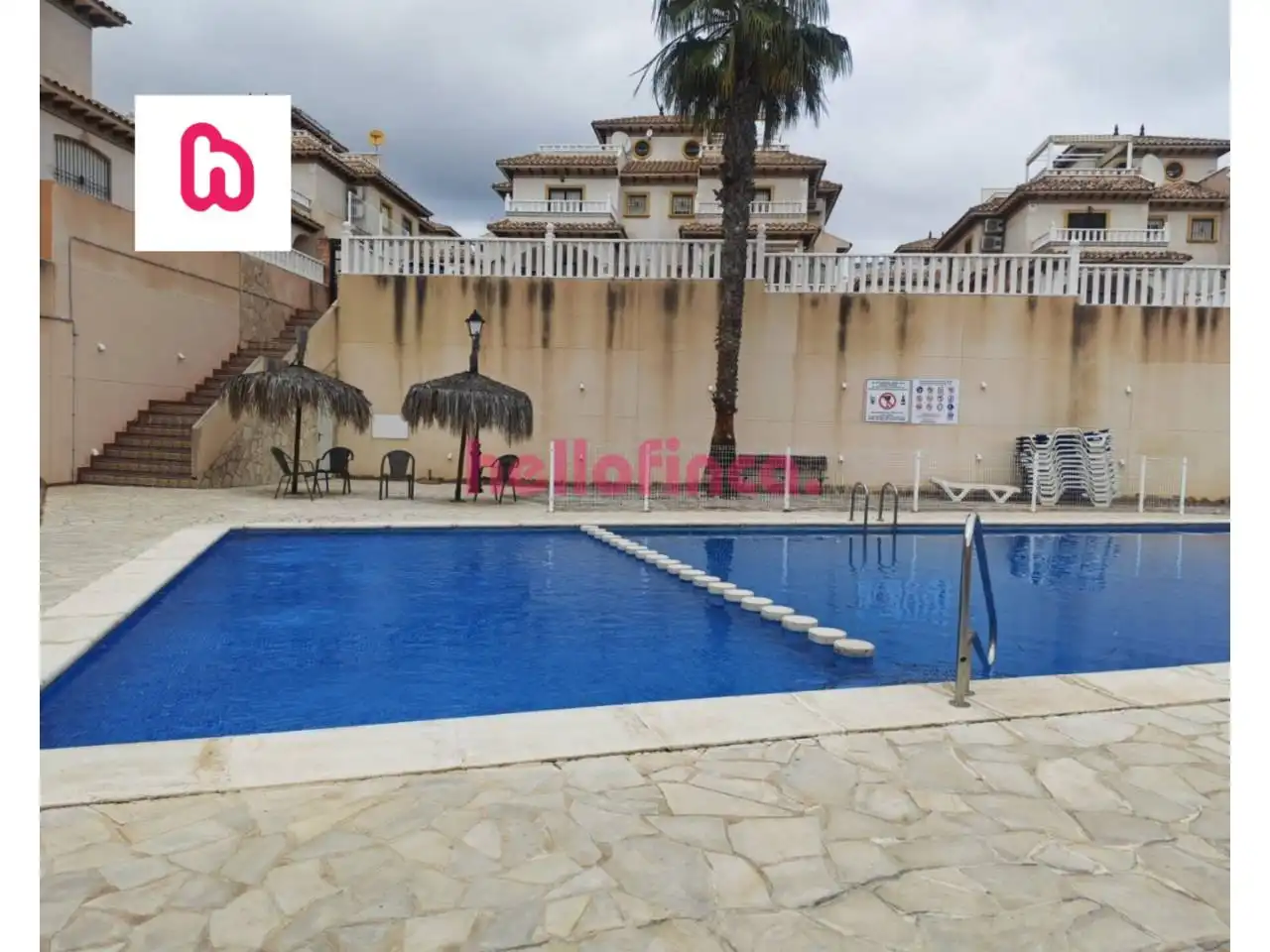 Schwimmbecken von Wohnung zum Verkauf in Orihuela mit Klimaanlage, Heizung und Privatgarten