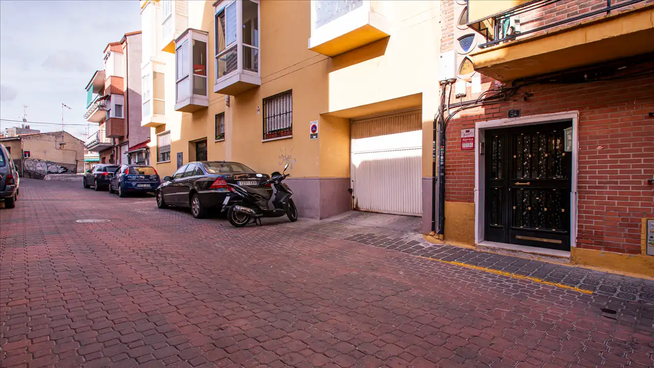 Parking avec ascenseur à vendre à Lorenzo Bosquet, imagen 2