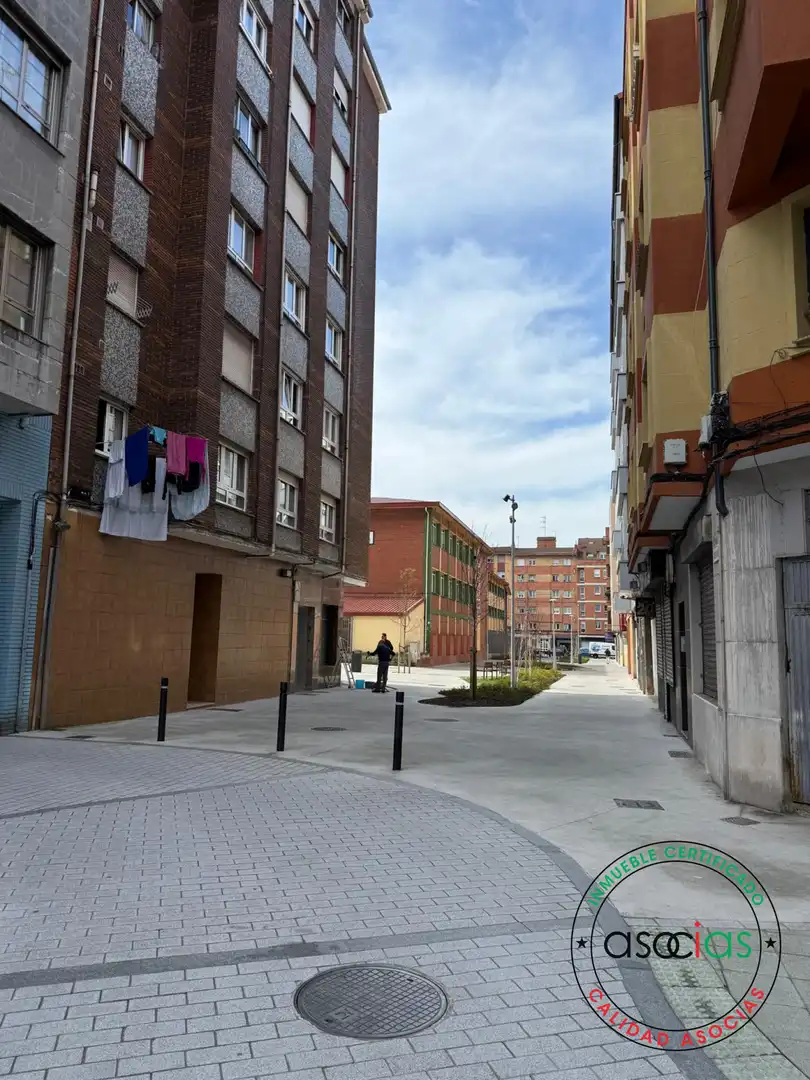 Business premises for sale in Gijón - Calle Paraguay, imagen 9
