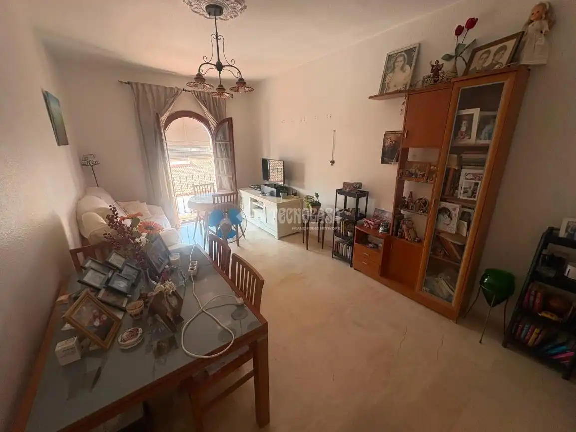 Wohnzimmer von Wohnung zum Verkauf in Umbrete