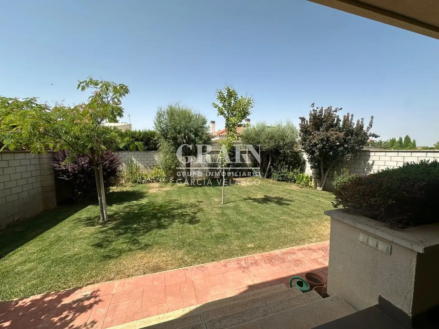 Jardí de Casa adosada en venda en Albacete amb Calefacció, Jardí privat i Terrassa