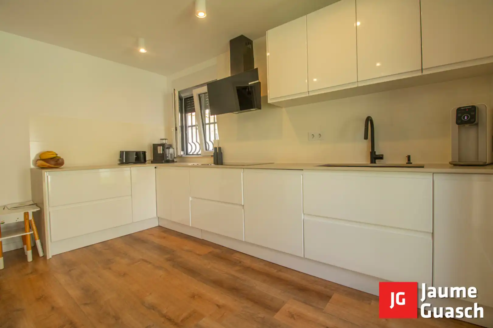Kitchen of Detached homes for sale in La Pobla de Montornès    with Heating, Private garden and Parquet flooring