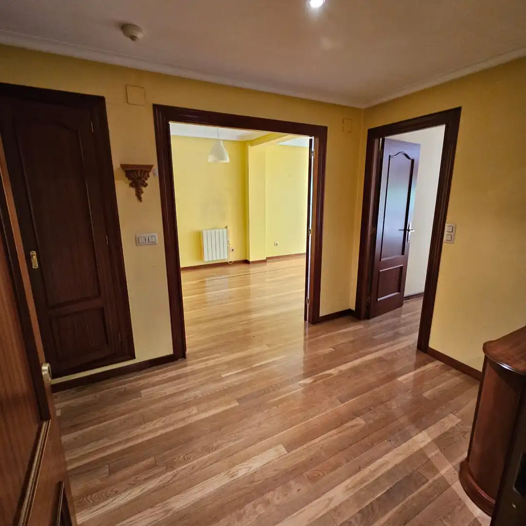 Flat for sale in San Martín del Rey Aurelio  with Heating and Parquet flooring