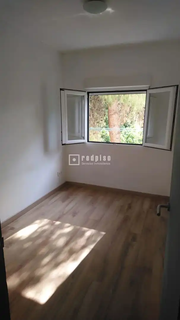 Dormitori de Pis en venda en Torrejón de Ardoz amb Aire condicionat, Calefacció i Terrassa