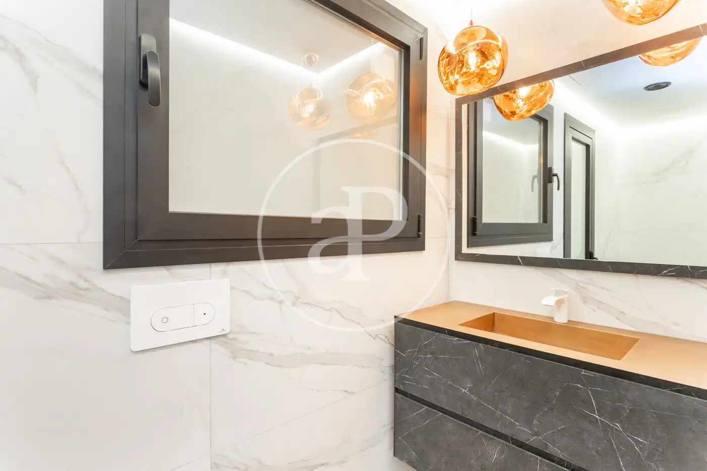 Baño de Piso en venta en Sant Feliu de Llobregat con Aire acondicionado, Calefacción y Amueblado
