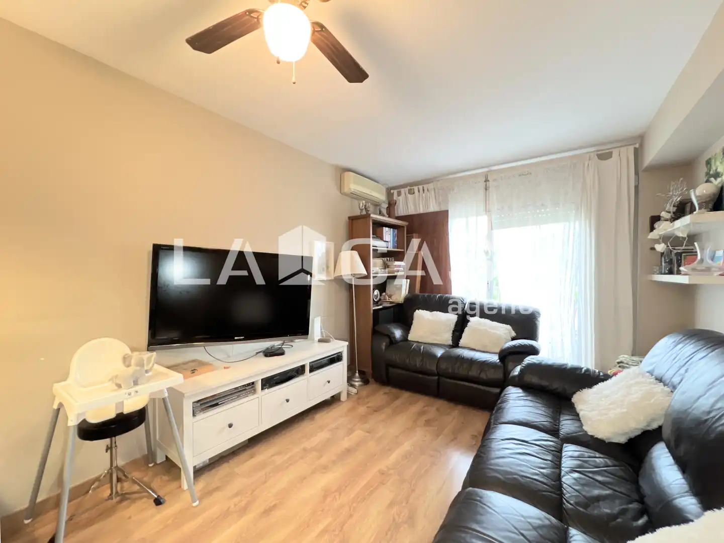 Sala de estar de Piso en venta en Badalona