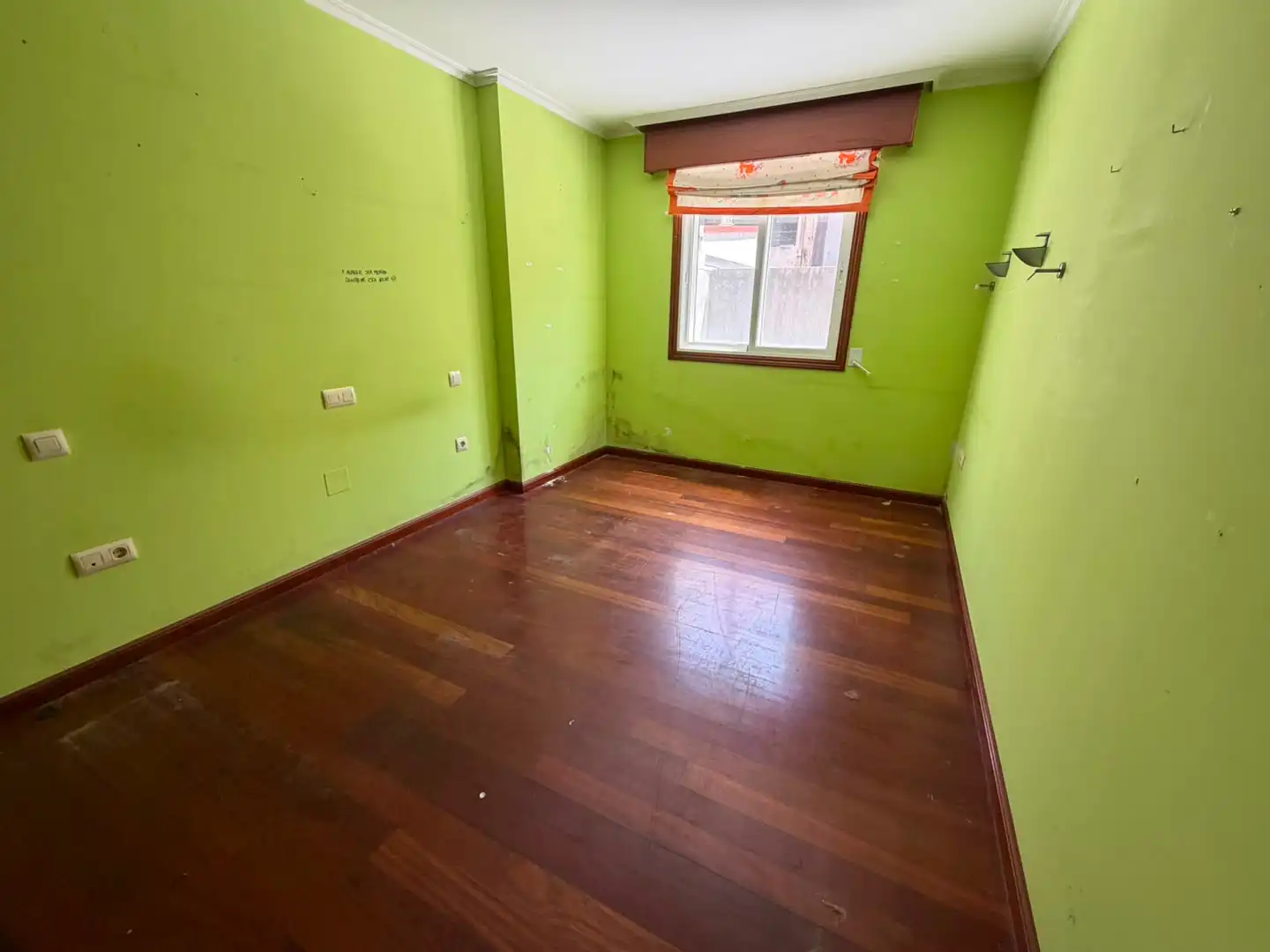 Bedroom of Flat for sale in Narón  with Heating, Terrace and Storage room
