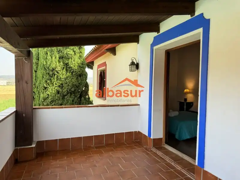 Villa con piscina in vendita a Periurbano Oeste - Sierra, imagen 4