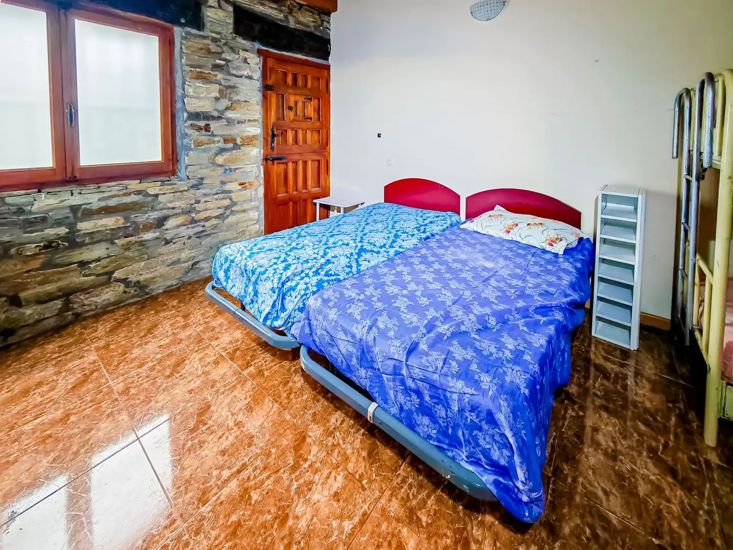 Dormitori de Casa o xalet en venda en Vega de Valcarce
