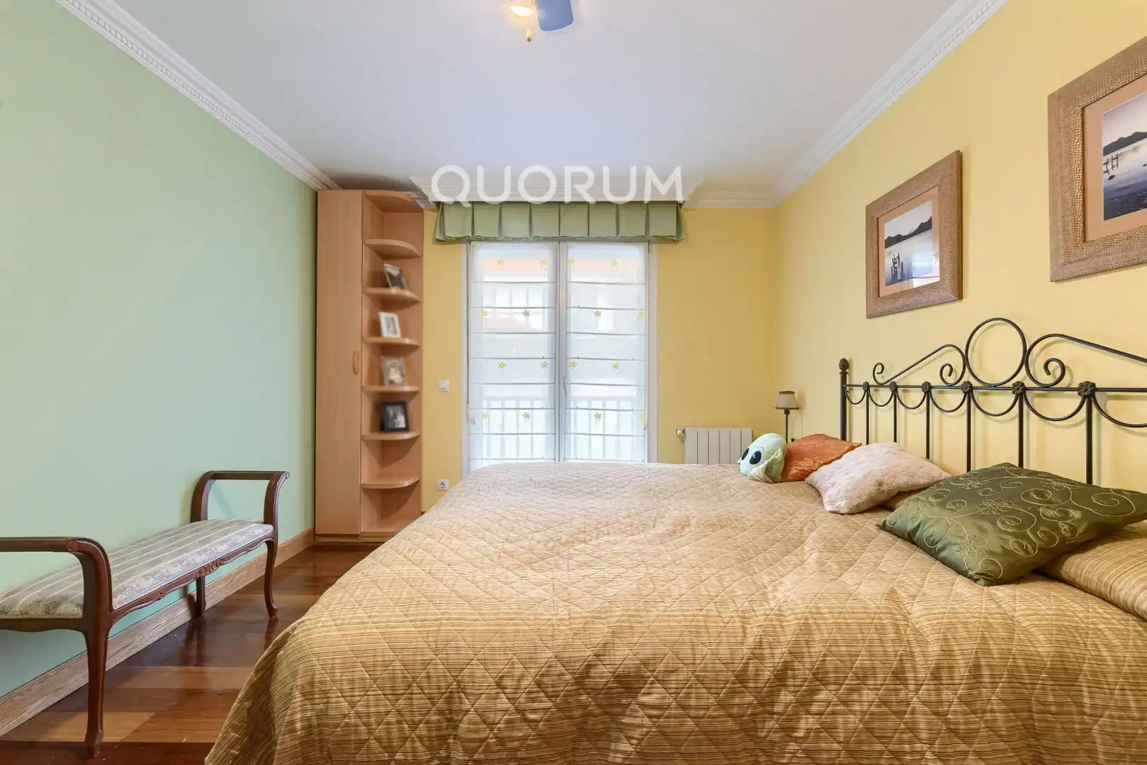 Bedroom of Detached homes for sale in Santurtzi 