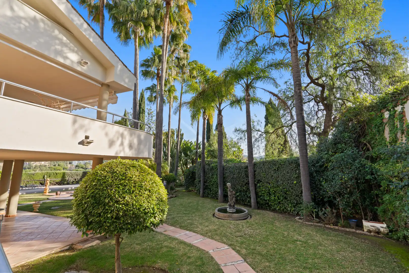 Maison avec terrasse à vendre à Río Real - Los Monteros, imagen 51