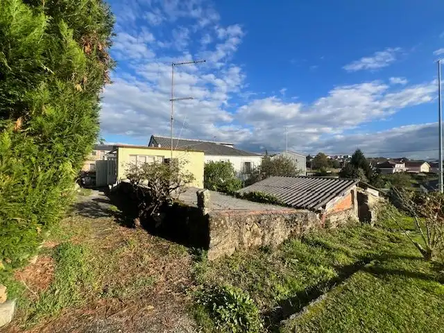 Casa con jardín en venta en Avenida del 19 de Febrero, imagen 4
