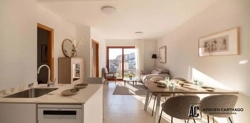 Wohnung mit Balkon zum Verkauf in Avenida de la Constitución, imagen 3