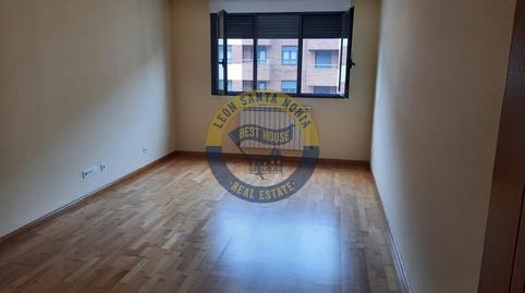 Photo 4 of Flat for sale in El Soto, León Capital