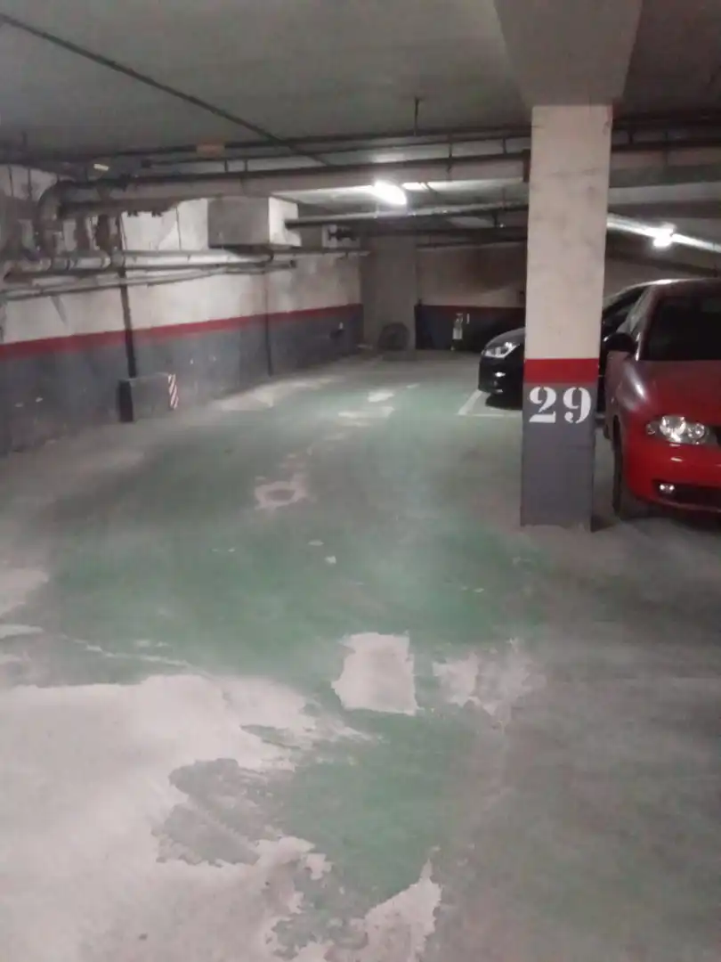 Aparcament de Garatge en venda en Barcelona