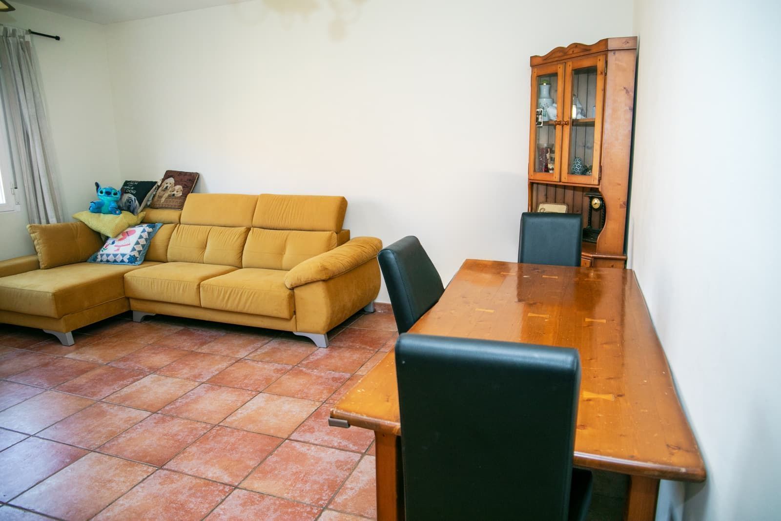 Living room of Single-family semi-detached for sale in Valmojado  with Air Conditioner and Private garden