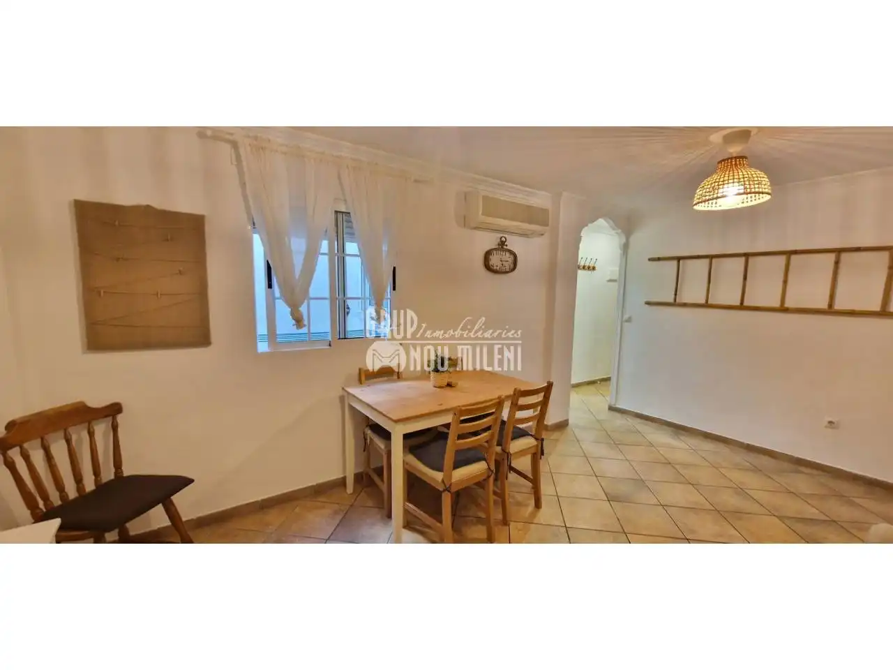 Habitación de Piso en venta en Catarroja con Aire acondicionado y Amueblado