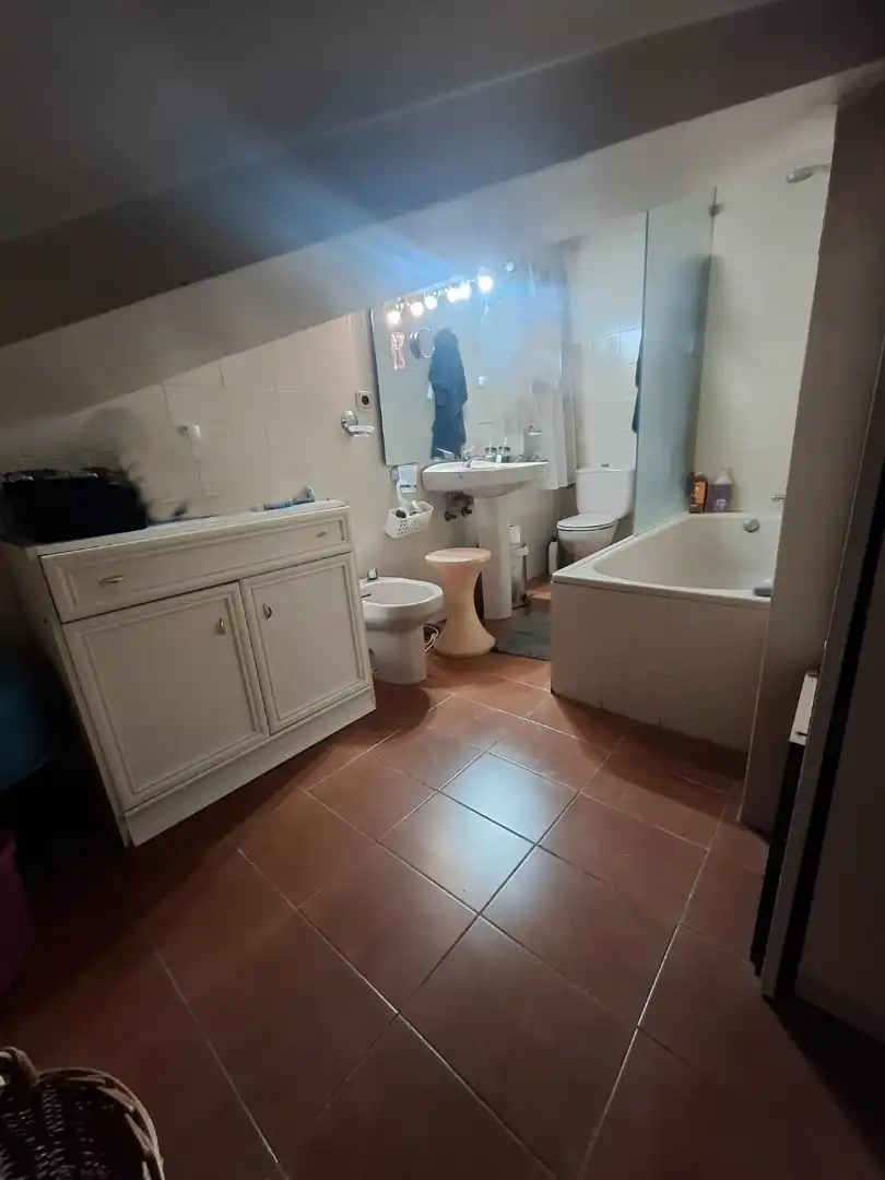 Baño de Casa o chalet en venta en Villaviciosa de Odón con Aire acondicionado, Calefacción y Jardín privado