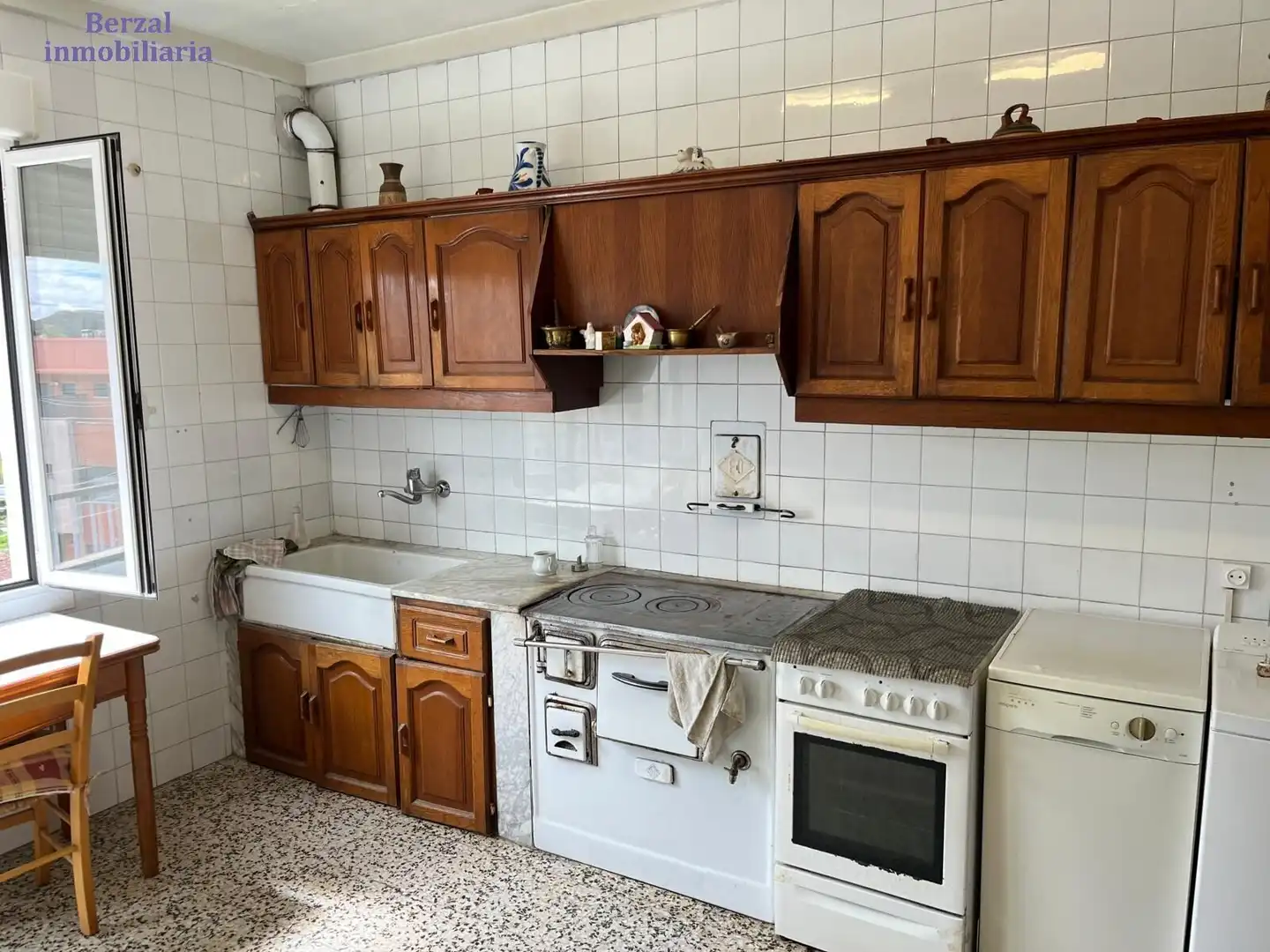 Cuina de Casa o xalet en venda en Ventosa amb Calefacció, Terrassa i Traster